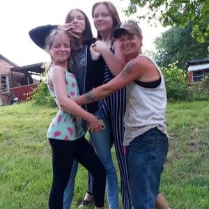 Meet your Posher, Dorothy